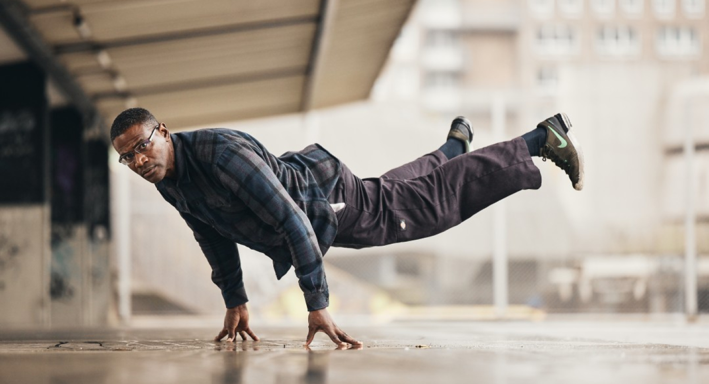 Breakdancing