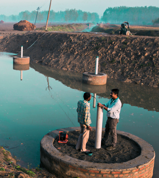 Pond created under the underground taming of floods for irrigation (UTFI) Photo: Prashanth Vishwanathan / IWMI