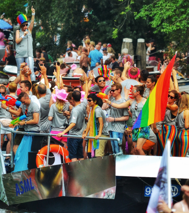 Canal Pride Photo: Anna Biasoli via Unsplash 
