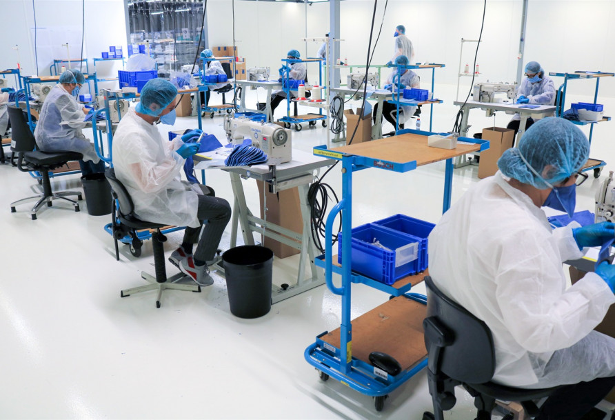 Production processes in clean conditions